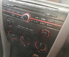 2005 mazda 3 - Image 5/10
