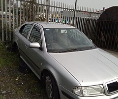 CARS FOR BREAKING ONLY - Image 4/10