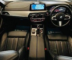 2017 BMW Series 5 - Image 10/10