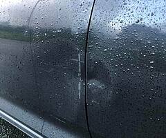 151 VW Passat 1.6 Diesel 120BHP - Image 7/9