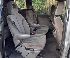 2003 Chrysler Voyager - Image 4/10
