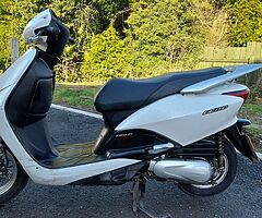 2009 Honda Lead