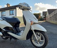 2009 Honda Lead