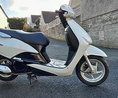 2009 Honda Lead - Image 3/5