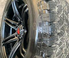 Tomohawk Navajo alloys with at3 tyres