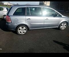 7 seater - Image 3/5