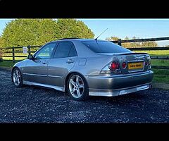 Toyota altezza or lexus wanted wanted wanted