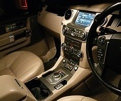 Land rover discovery 4