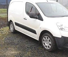 All vehicles wanted to buyers of vans & caravans here at J.C autos £5000