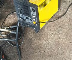Great wee mig welder here