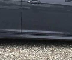 WANTED 18/19” black rs alloys