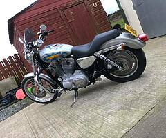 Harley davidson 883