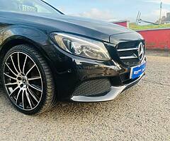2017 Mercedes C-Class C300d AMG Line Premium - Image 4/10