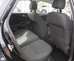 Ford Focus 1.5 - Image 6/8