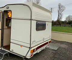 Caravan - Image 6/10