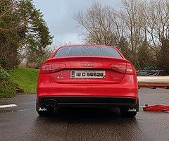 Audi A4 S-Line Black Edition - Image 5/6