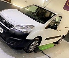 2017 Peugeot Partner