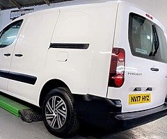 2017 Peugeot Partner