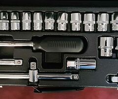 SOCKET  SET  BRAND  NEW  TOP TOP QUALITY 