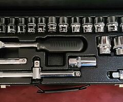 SOCKET  SET  BRAND  NEW  TOP TOP QUALITY 