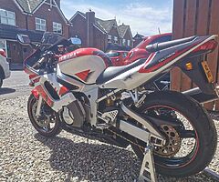 1999 Yamaha YZF-R