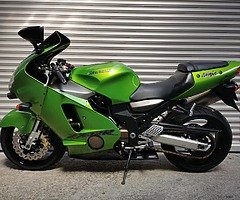 Kawasaki ZX12 in mint condition. - Image 4/7