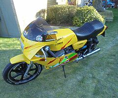 YAMAHA RD250 1979 SWAN RACING REPLICA VERY LOW MILAGE