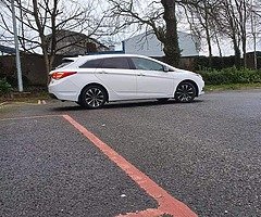 161 Hyundai i40 1.7CRDi - Image 4/9