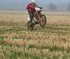 2001 cr125