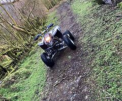 Banshee axle