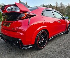**2016 Honda Civic Type-R Turbo FK2**