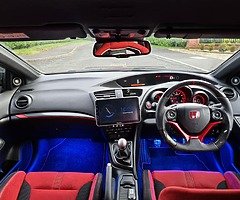 **2016 Honda Civic Type-R Turbo FK2** - Image 5/10