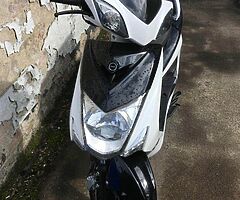 2020 Sinnis Hero 125