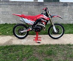 Cr250