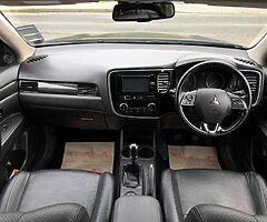 2016 Mitsubishi Outlander 2.2 DID 4WD 7 Seater 150ps Leather
