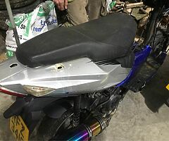 2004 Honda Lead