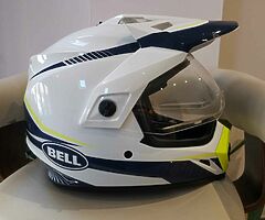 Bell mx 9 helmet.