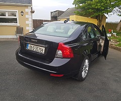 Volvo s40 Flexi fuel 1.8 petrol 2008y - Image 4/7