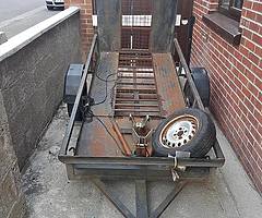 motorcycle trailer with chock