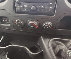 Nissan nv400 - Image 8/9