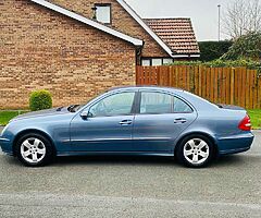 2004 Mercedes-Benz E-Class - Image 9/10