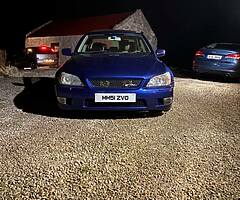 Lexus is200 - Image 9/10