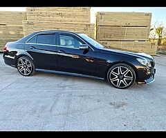 Mercedes-Benz E250 top spec - Image 7/9