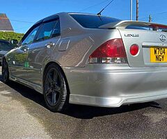 2002 Lexus IS 200 - Image 3/3