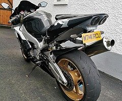 2000 Yamaha R1