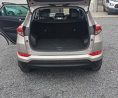Hyundai tucson 1.7 diesel top speck - Image 3/10