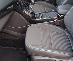 181 FORD KUGA TITANIUM(6K KMS)