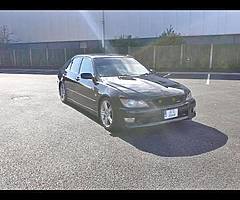 Lexus is200 sport