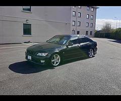 Lexus is200 sport
