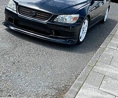 2003 Lexus IS 200 - Image 3/6
